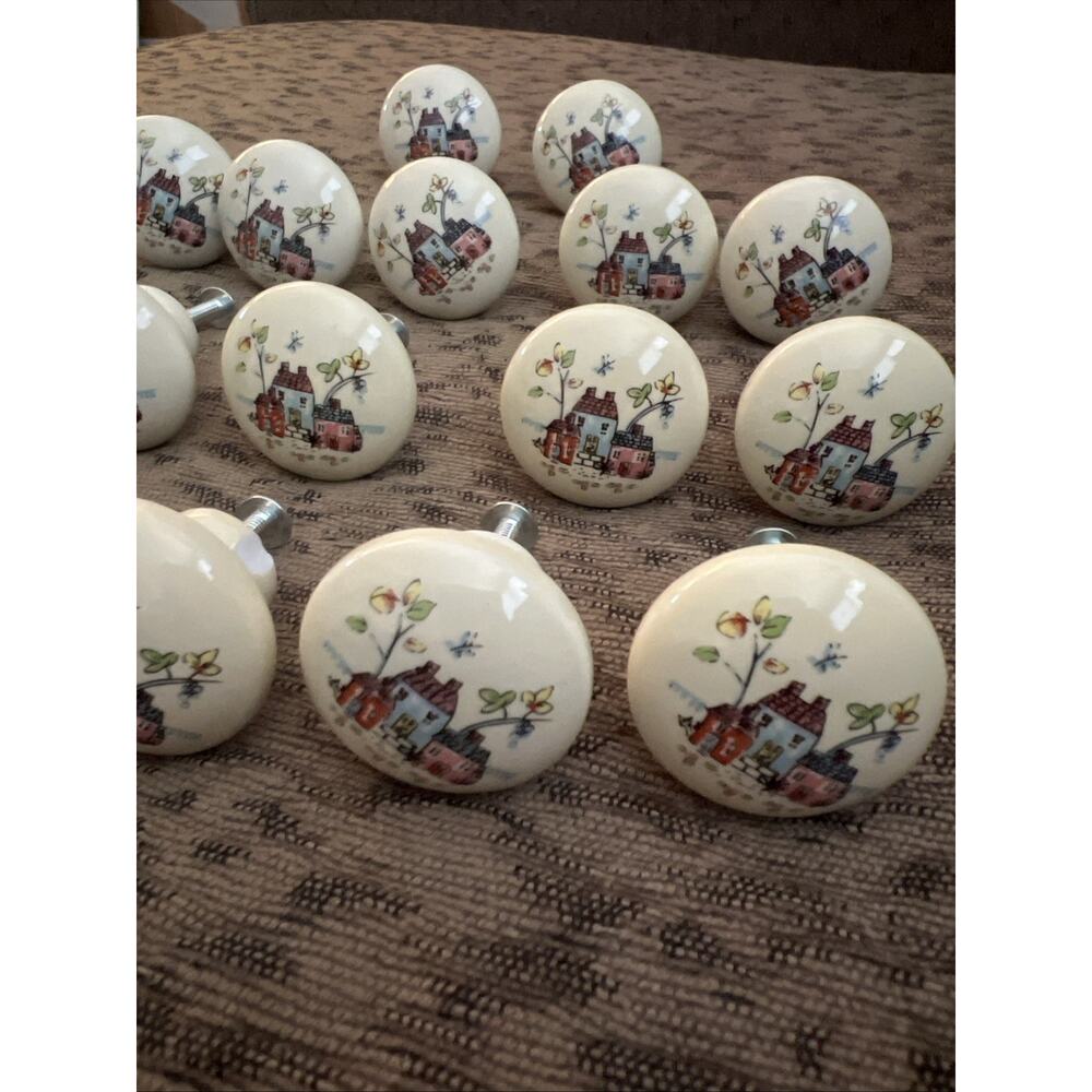 17 Vtg Porcelain Made In Japan Beach Homes Boho Cabinet Knobs Cottage Flower